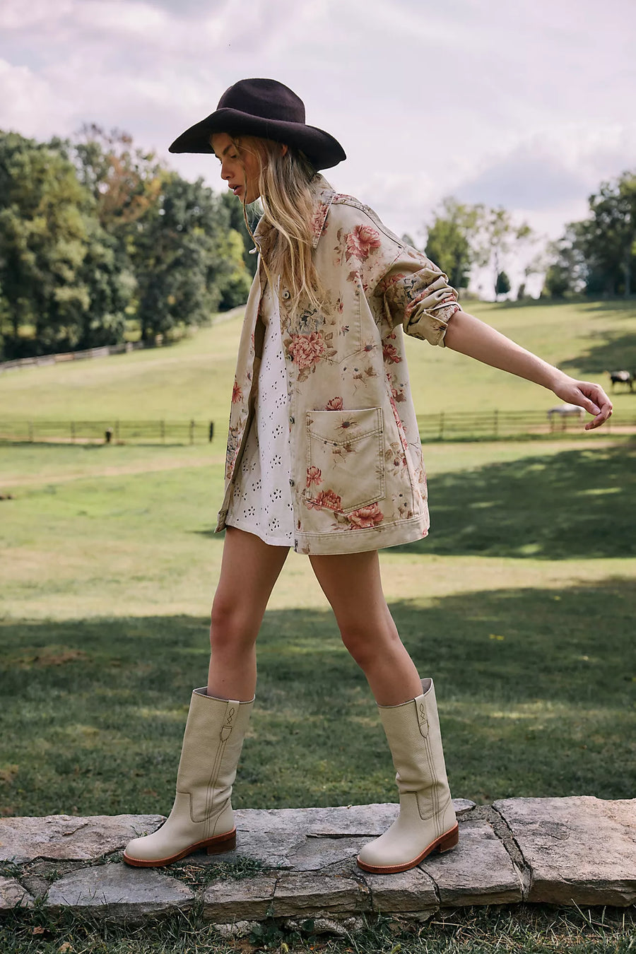 Free People Avery Denim Jacket - Exploded Floral