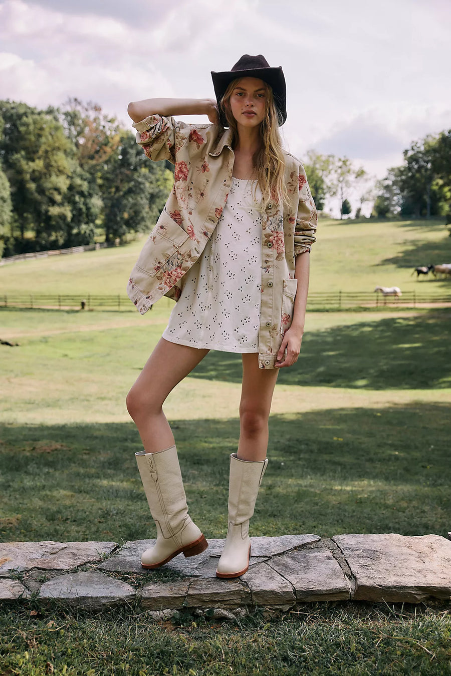 Free People Avery Denim Jacket - Exploded Floral