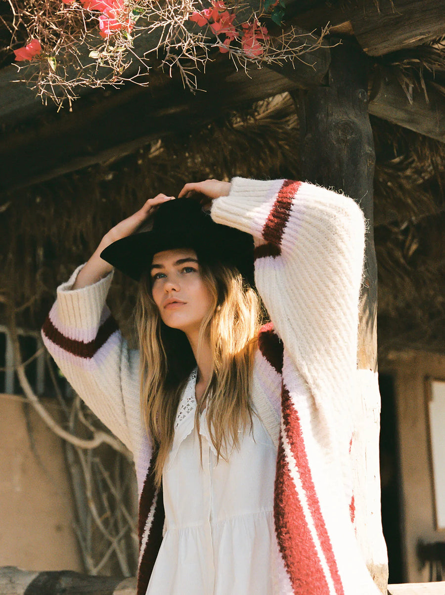 Kinga Csilla Imperio Citta Cardigan