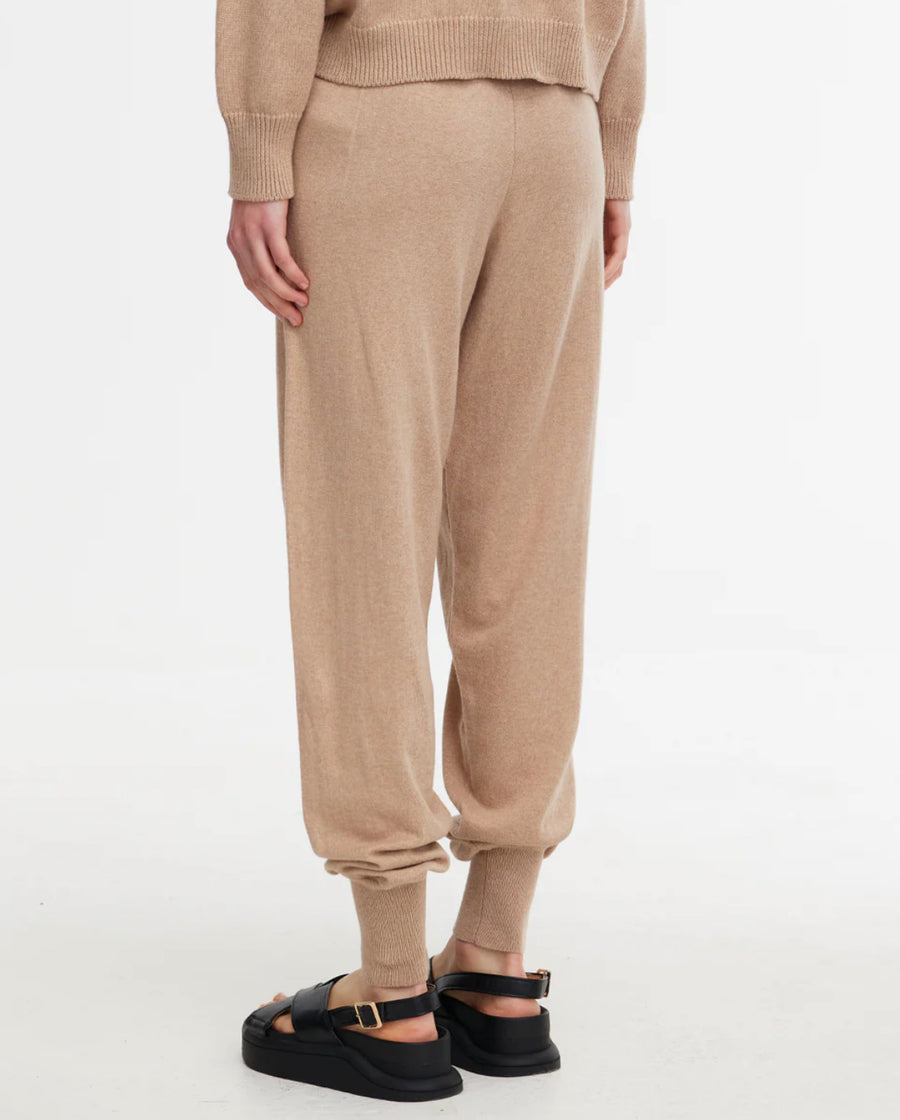 Kinney Eliza Knit Pant - Stone