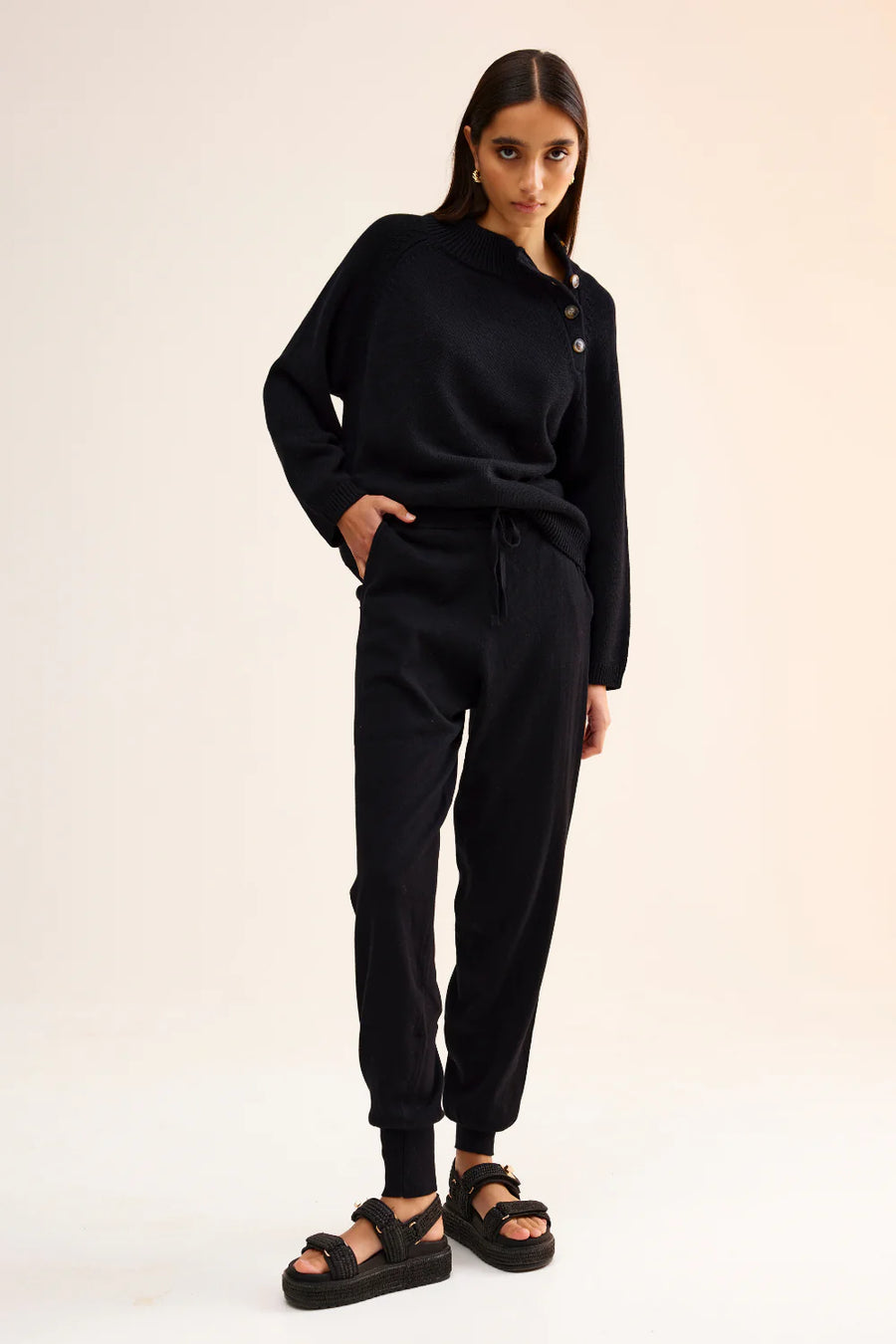 Kinney Eliza Knit Pant - Black