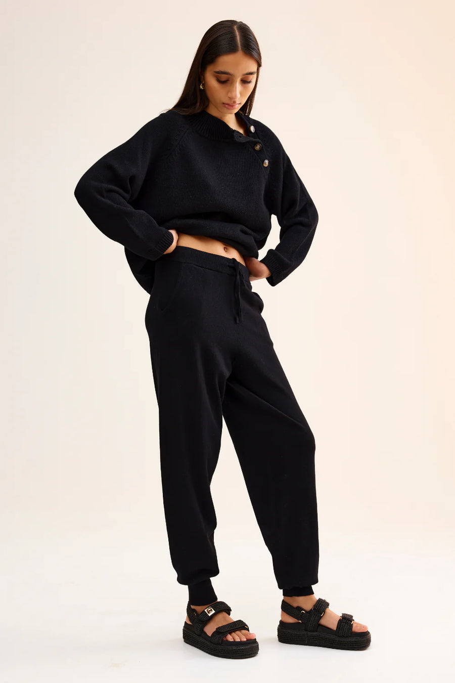 Kinney Eliza Knit Pant - Black