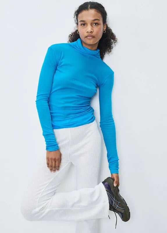 American Vintage Massachusetts Long Sleeve Turtleneck - Vintage Paradise