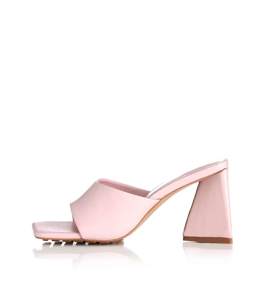 Alias Mae Rian Pale Pink Leather